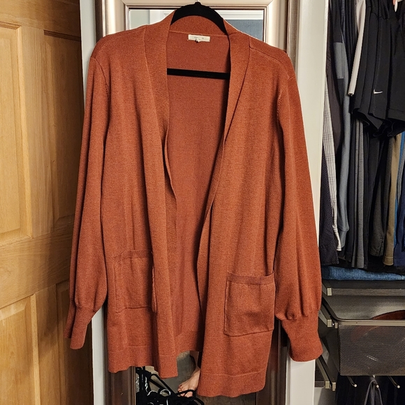 Light-rust Cardigan with Pockets - Picture 1 of 6